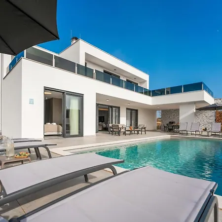 Bella Ciao By Seeadria Agency * Novigrad Istria